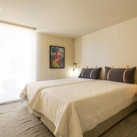 Sleeps 10 Pool Air Con T608002 Villa *