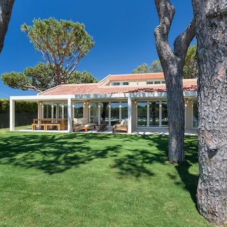 Villa Sleeps 10 Pool Air Con T608002