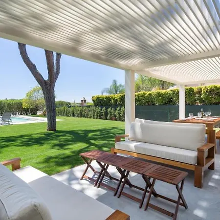 Sleeps 10 Pool Air Con T608002 Villa *